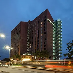 Pullman Fontana 4* Stuttgart
